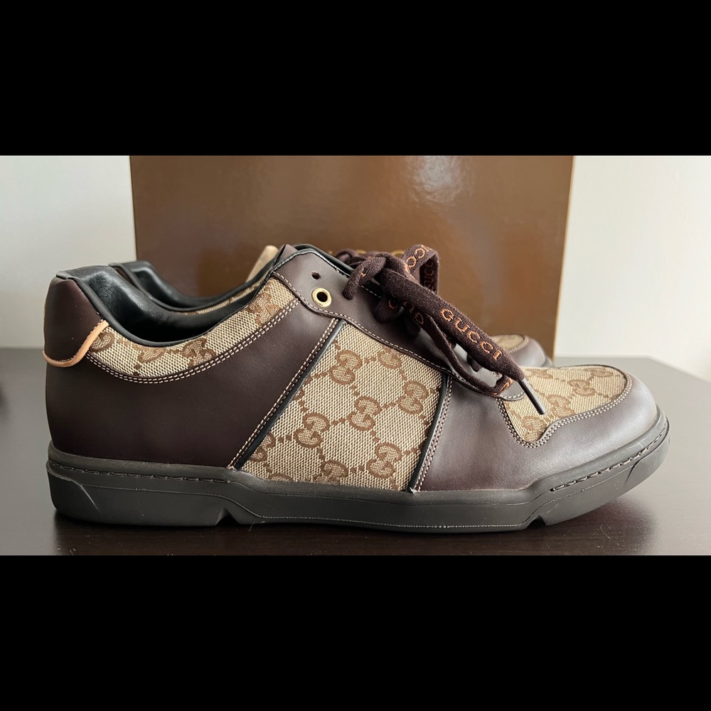 🎀SOLD🎀. Authentic Vintage Gucci mens shoe